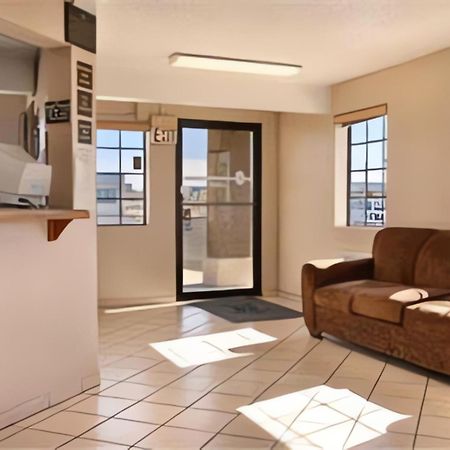 Super 8 By Wyndham Lake Havasu City Inreriör bild